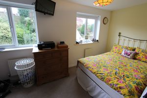 Photo 25- click for photo gallery